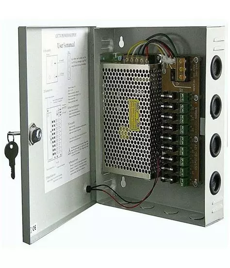 BOITIER D'ALIMENTATION 18 PORT